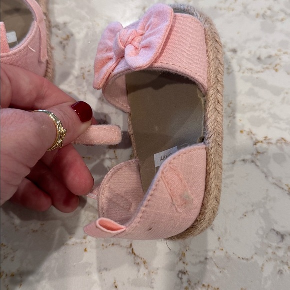 3-6M Carter’s Baby Girls Pink Bow Kids Sandals - Picture 7 of 7